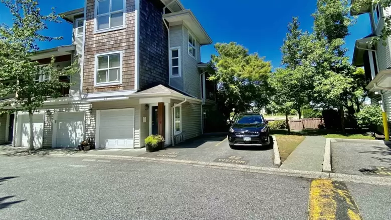 21 7088 LYNNWOOD DRIVE image #1