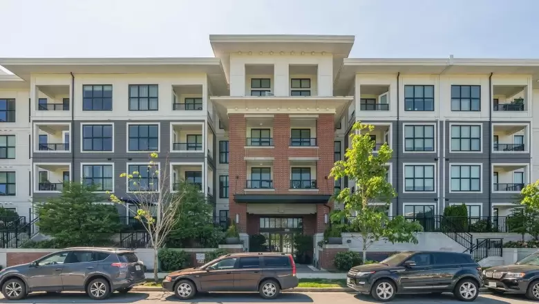 302 9500 TOMICKI AVENUE image #1