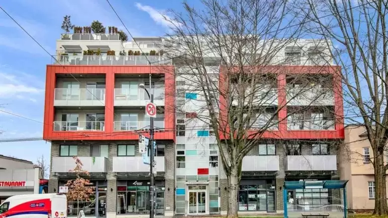 308 379 E BROADWAY, Vancouver, BC