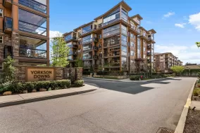 A512 20716 WILLOUGHBY TOWN CENTRE DRIVE, Langley, Langley, BC