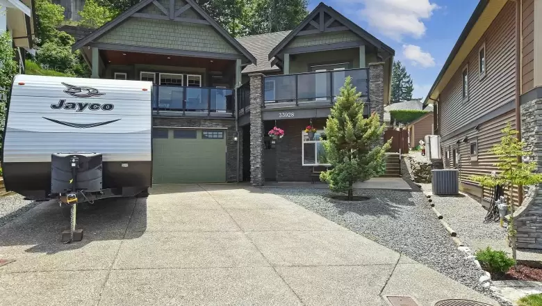 33928 CHERRY AVENUE, Mission, BC