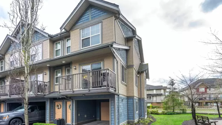 66 7121 192 STREET image #1