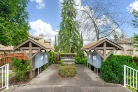 4 7188 EDMONDS STREET, Burnaby East, Burnaby, BC