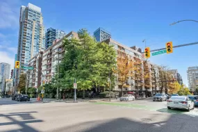 902 1330 BURRARD STREET, Vancouver West, Vancouver, BC