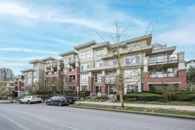 106 270 FRANCIS WAY image #1