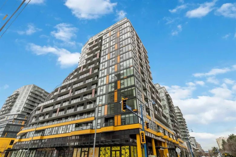601 6655 BUSWELL STREET image #1