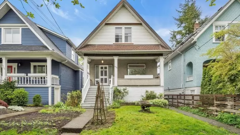 4170 PRINCE ALBERT STREET image #1