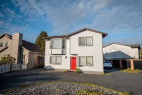 8619 MCCUTCHEON AVENUE, Chilliwack, Chilliwack, BC