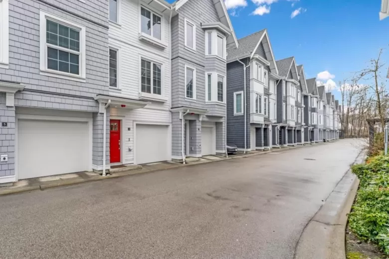 6 2560 PITT RIVER ROAD image #1