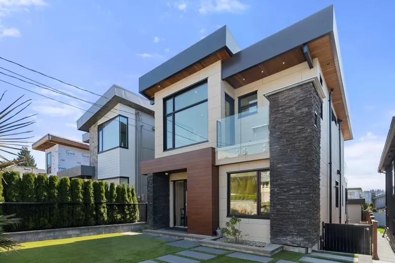 1216 DUCHESS AVENUE image #1