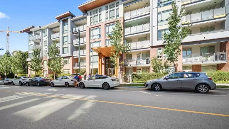 403 2651 LIBRARY LANE image #1