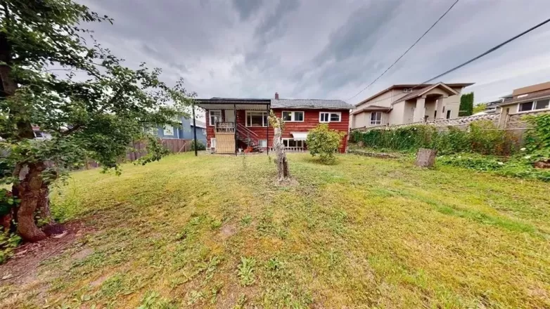 7474 CARIBOO ROAD image #1