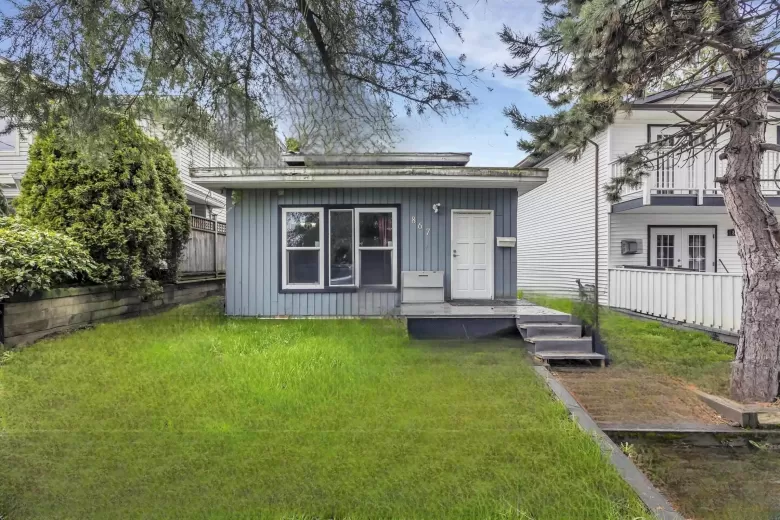 867 KENT STREET image #1