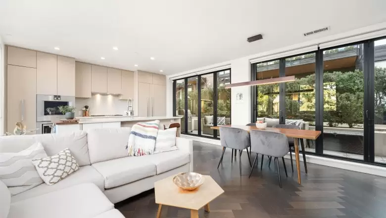 4085 ASH STREET image #1