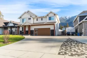 10134 PARKWOOD DRIVE, East Chilliwack, Rosedale, BC