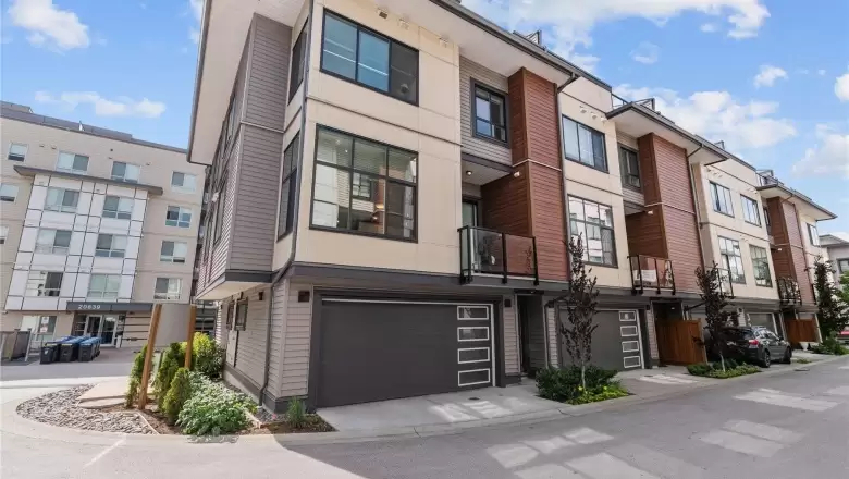 26 20849 78B AVENUE image #1