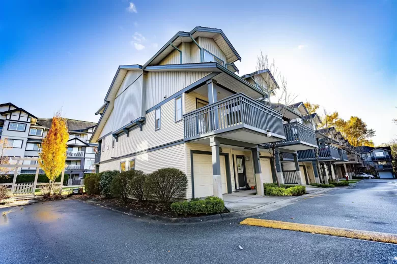 65 19250 65 AVENUE image #1