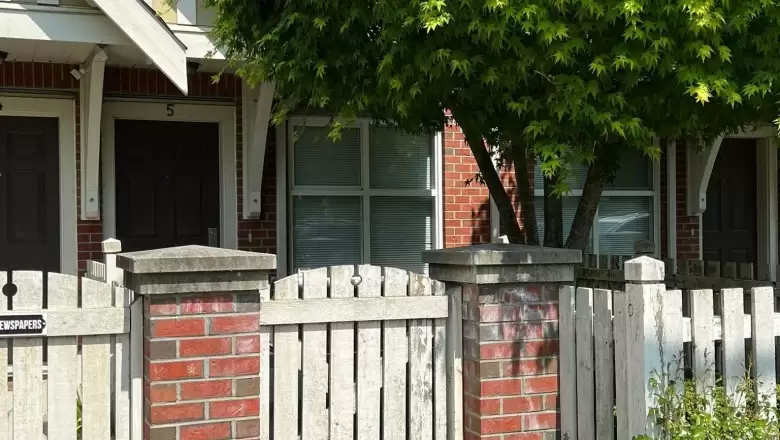 5 9333 FERNDALE ROAD image #1