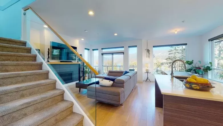 201 5782 MARINE WAY image #1