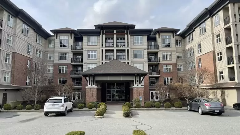 302 8955 EDWARD STREET image #1