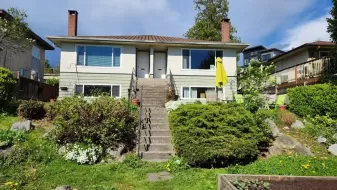 478 E 1ST STREET, North Vancouver, North Vancouver, BC