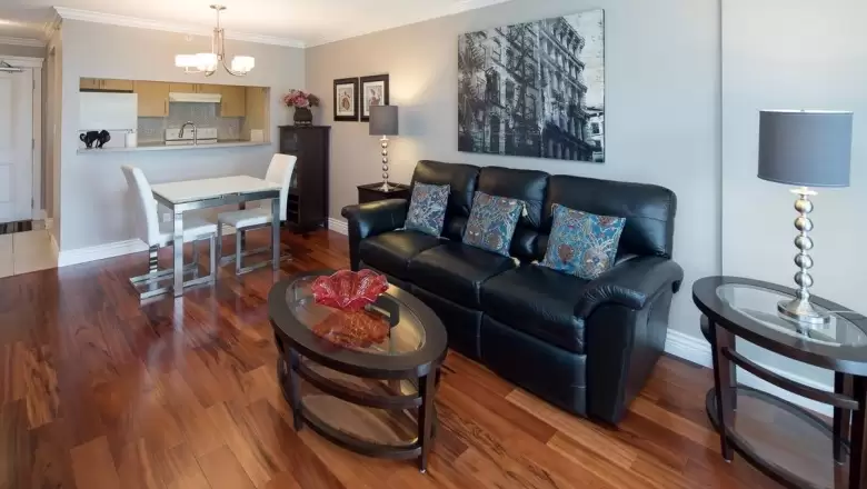 1108 3660 VANNESS AVENUE image #1