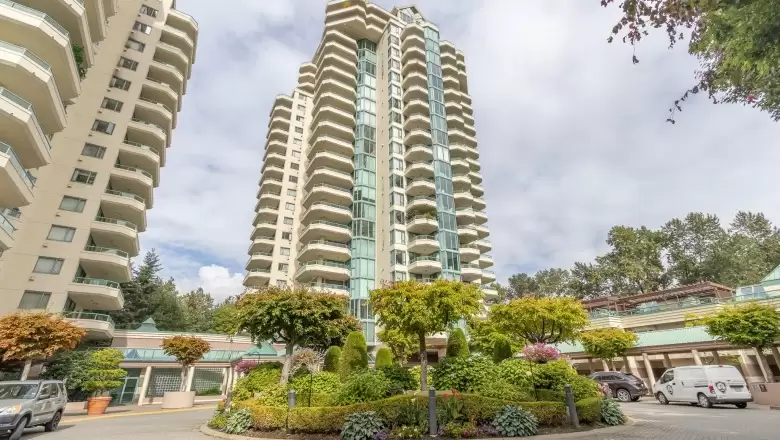 6C 338 TAYLOR WAY image #1