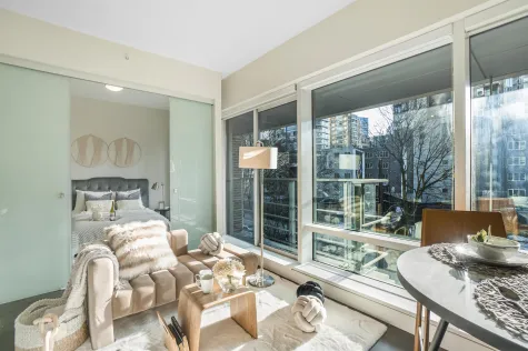 206 535 SMITHE STREET image #1