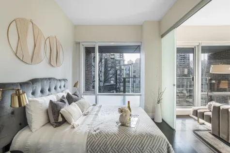 206 535 SMITHE STREET image #3