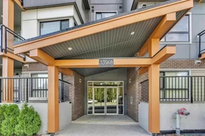 304 33568 GEORGE FERGUSON WAY image #1