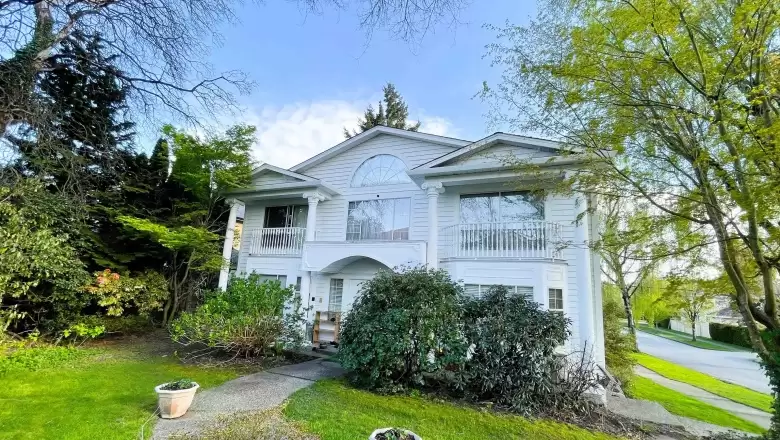 2398 W 19TH AVENUE, Vancouver, BC