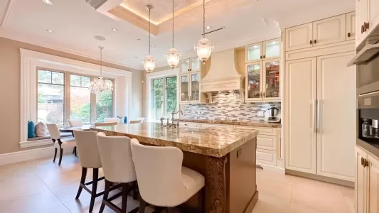 3853 W 38TH AVENUE image #2