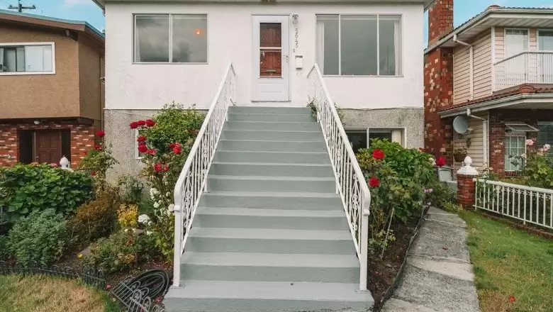 5645 LANARK STREET image #1
