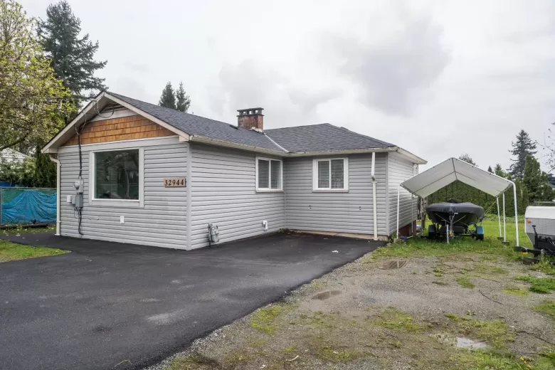 32944 14TH AVENUE image #1