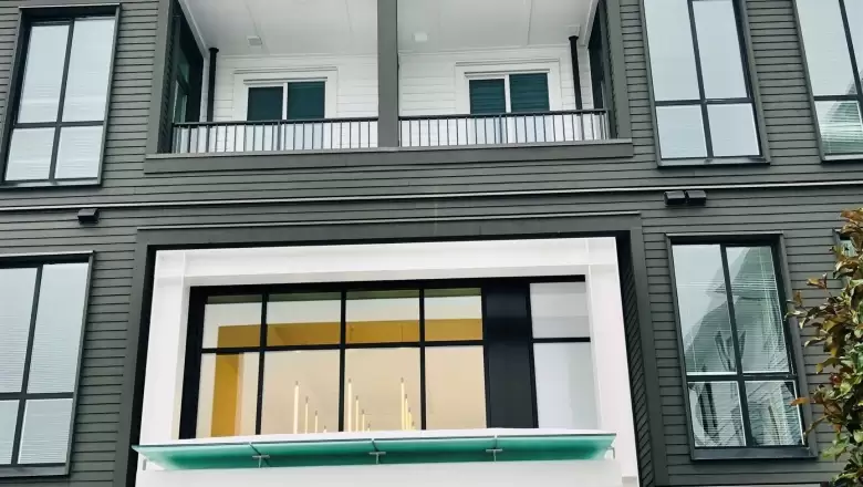 307 14968 101A AVENUE image #1