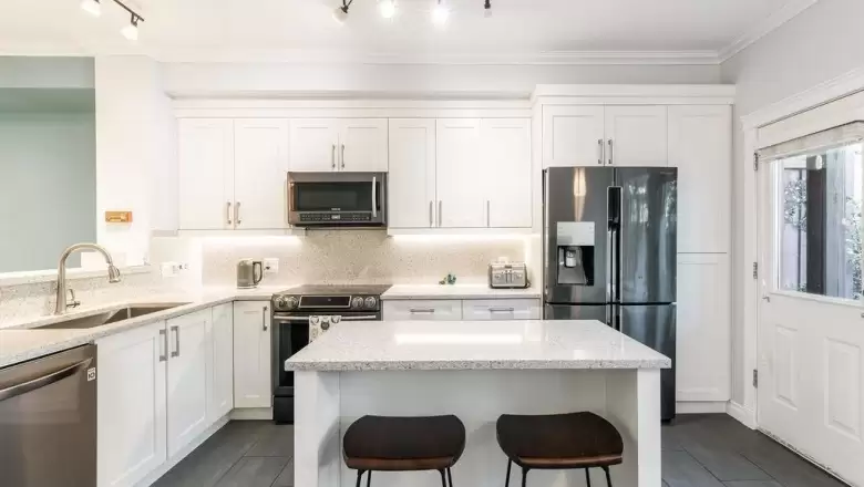 35 50 PANORAMA PLACE image #1