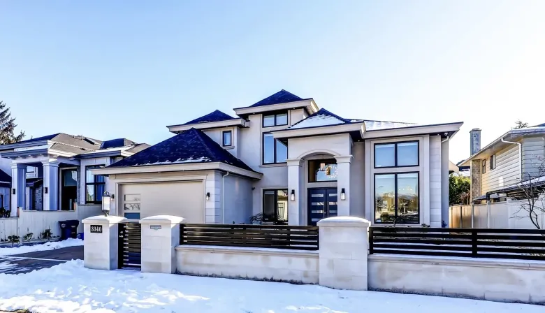 3340 MORESBY DRIVE image #1