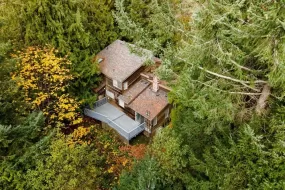 7462 REDROOFFS ROAD, Sunshine Coast, Halfmoon Bay, BC