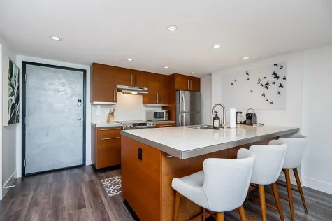 212 1238 SEYMOUR STREET image #1