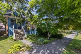 2209 GRAVELEY STREET, Vancouver, BC