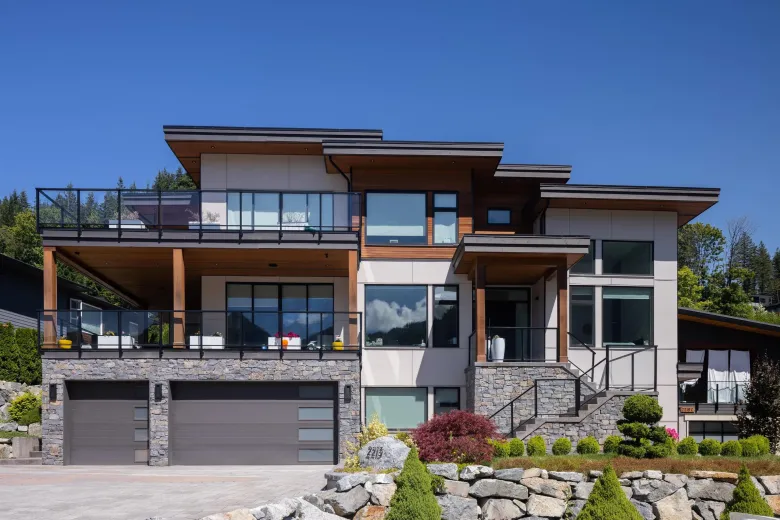 2213 WINDSAIL PLACE image #1