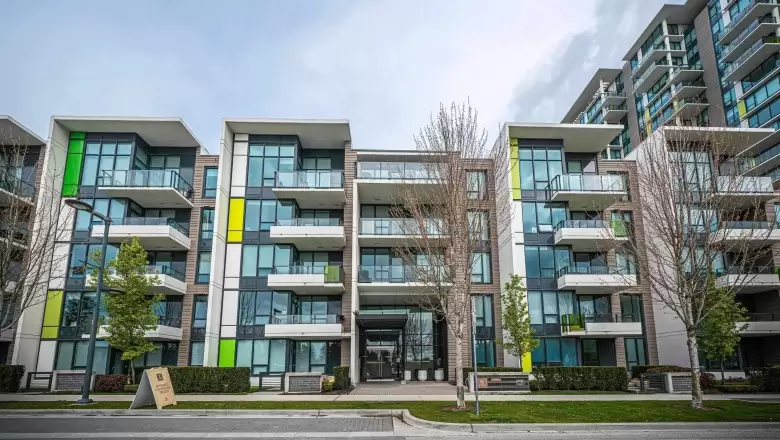 402 5687 GRAY AVENUE image #1