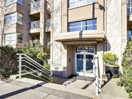 211 2983 W 4TH AVENUE, Vancouver West, Vancouver, BC