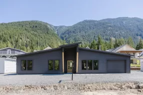 HG184 71384 GROVE PLACE, Hope & Area, Sunshine Valley, BC