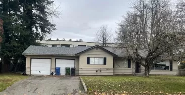 33487 MAYFAIR AVENUE, Abbotsford, Abbotsford, BC