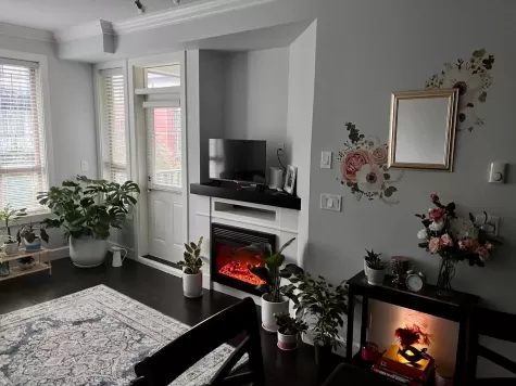 415 13897 FRASER HIGHWAY image #3