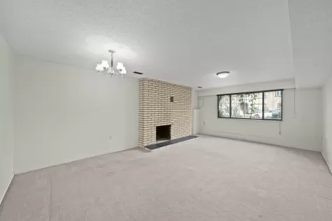 10460 10480 AGASSIZ COURT image #1