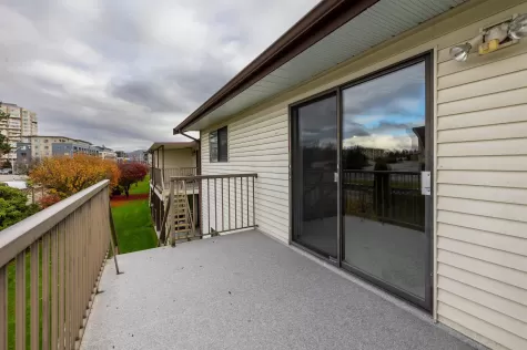 23 32718 GARIBALDI DRIVE image #4