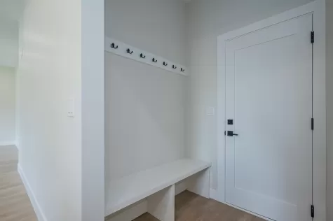 20523 76A AVENUE image #2