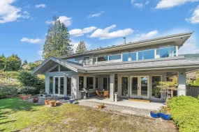 2566 MARINE DRIVE, West Vancouver, West Vancouver, BC